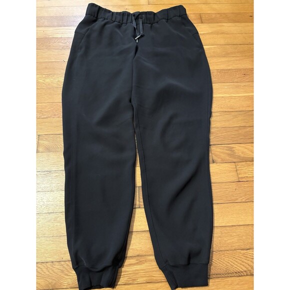 Lululemon Size 8 On The Fly Jogger Pants Black - Picture 2 of 4